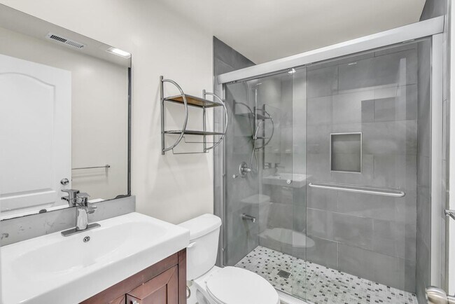 Photo - 2110 34th Ave