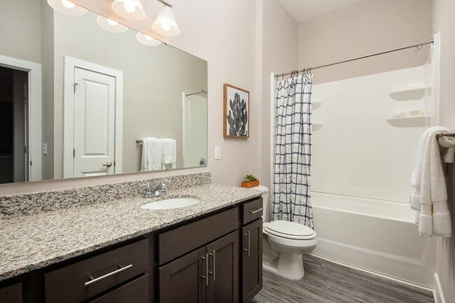 Abberly Solaire Apartment Homes