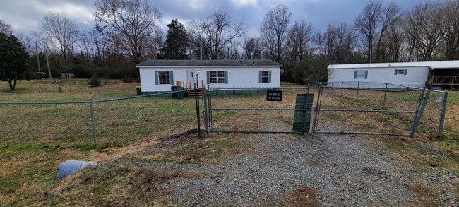 Building Photo - Place to rent close to Cabot, Jacksonville, and Sherwood