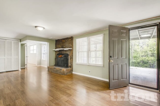 Photo - 217 Shevel Dr