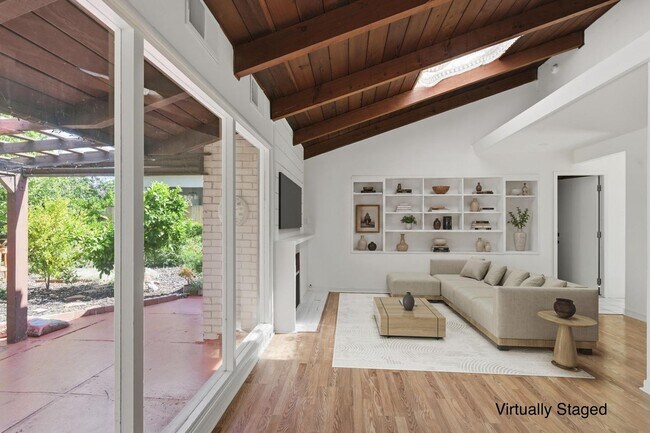 Photo - 3BD/1B Single Family Home - Zen Garden!