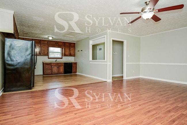 Photo - The living is easy in this 3 bedroom, 2 bathroom home