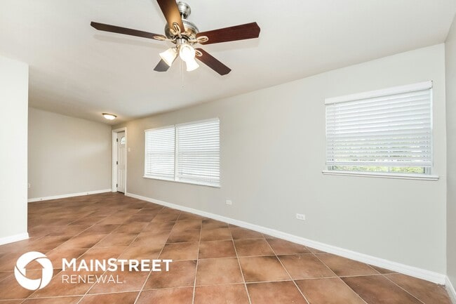 Photo - 604 Prairie Lake Dr