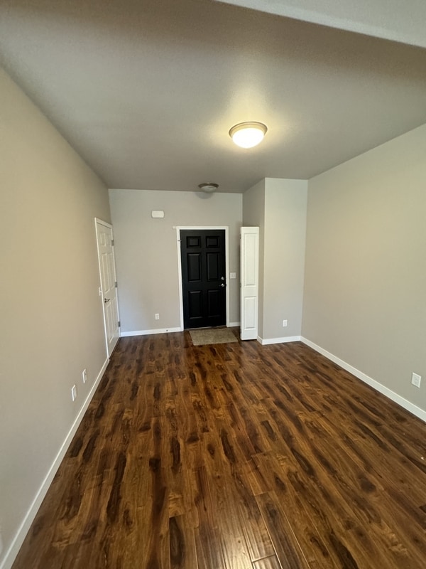 Photo - 2167 Siddle Loop