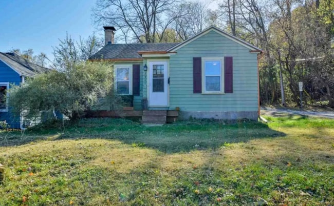 Building Photo - 2941 Harvey St Rental