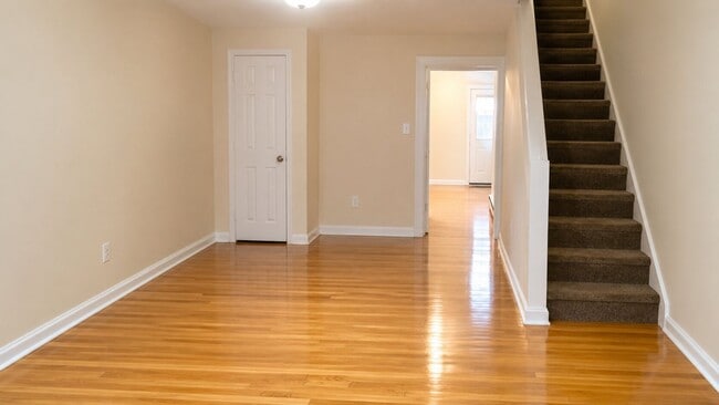 Photo - Room to Spread Out in This Pet-Friendly 2-Bedroom Home