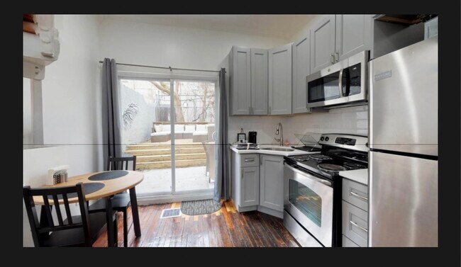 Photo - 1128 S 47th St Unit 1