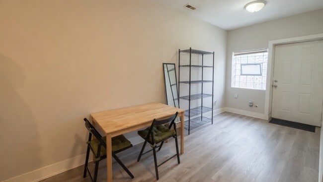 Photo - 4006 N Bell Ave Unit 1