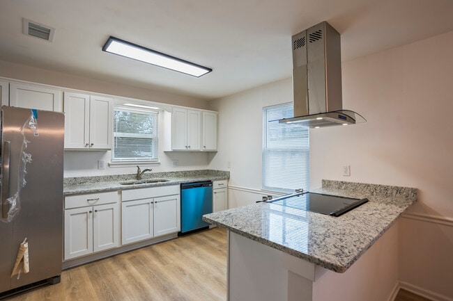 Photo - 4243 Windsor Spring Rd