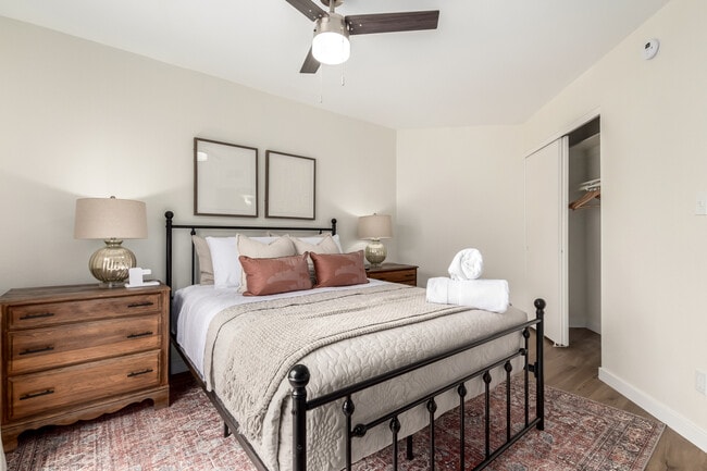 Photo - 4124 W Calavar Rd