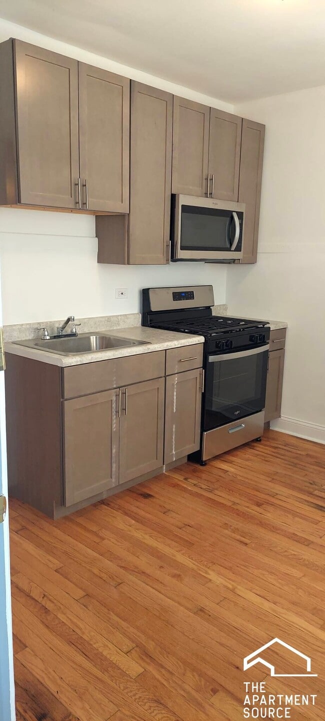 Photo - 1107 N Avers Ave Unit 1