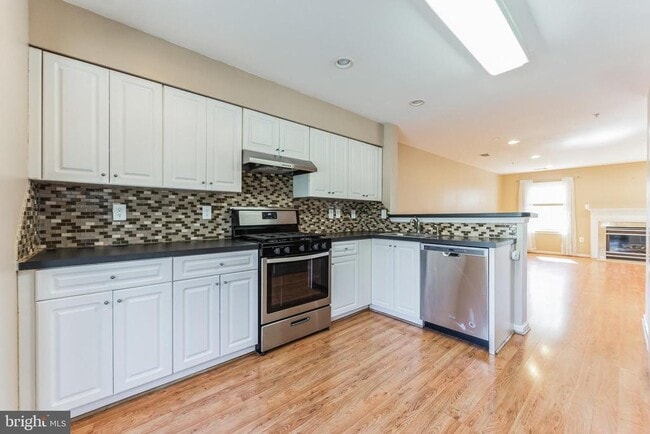 Photo - 1903 Pawlet Dr