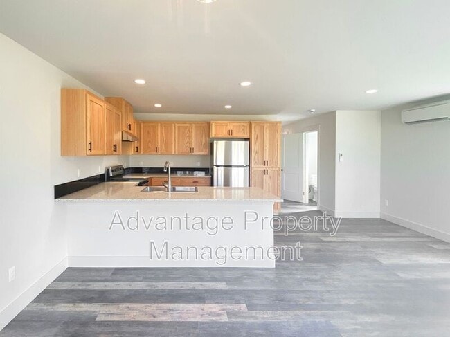 Photo - 1786 S 9th St