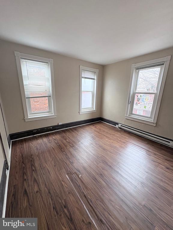 Photo - 79 N Evans St