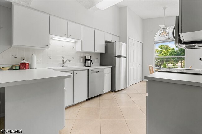 Photo - 28720 Bermuda Bay Way Unit 205