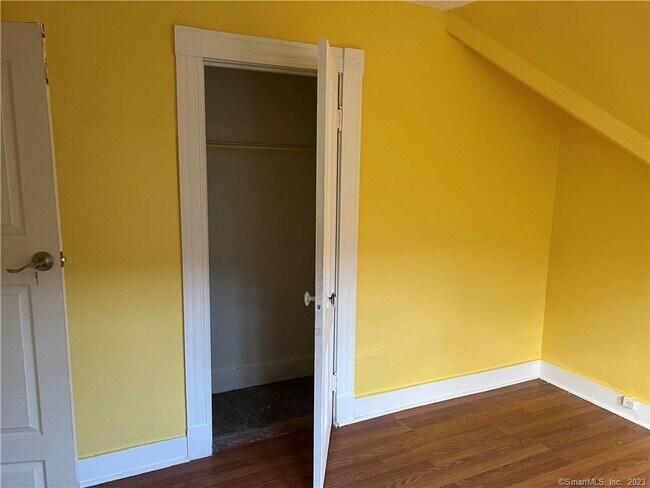 Photo - 418 Shelton Ave