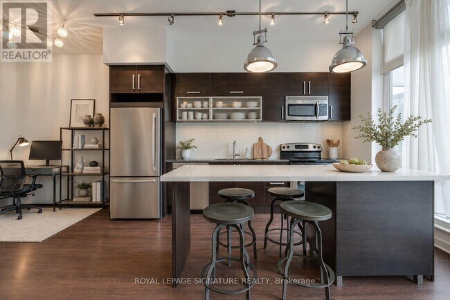 Photo - 205 Frederick St Unit PH09