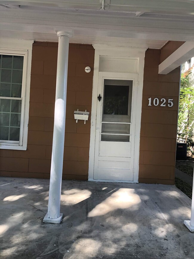 Photo - 1025 SW Clay St