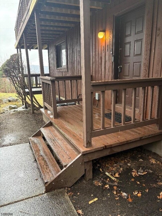 Building Photo - 7 Deer Valley Ln Unit 11