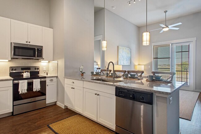 Photo - Bell Frisco Market Center