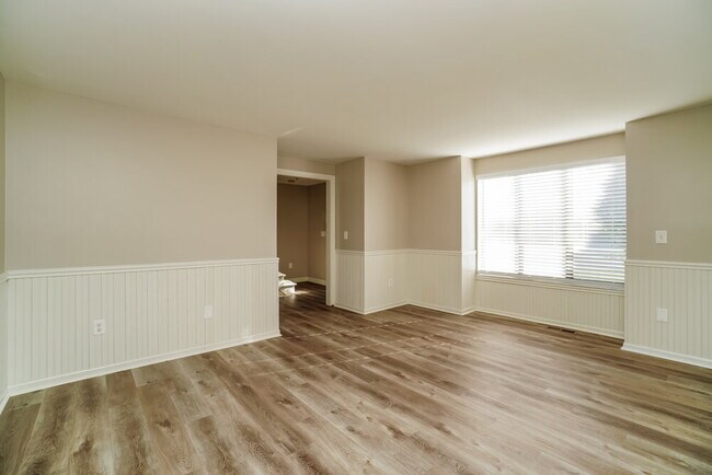 Photo - 12143 Twincreek Dr