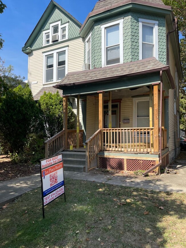 Building Photo - 166 W 9th Ave Rental