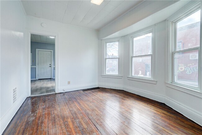 Photo - 459 Parsells Ave