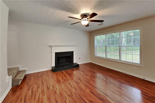 Photo - 7318 Coral Lake Dr