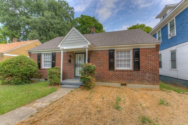 Building Photo - 1202/1204 Tutwiler Ave Unit 1202 Tutwiler