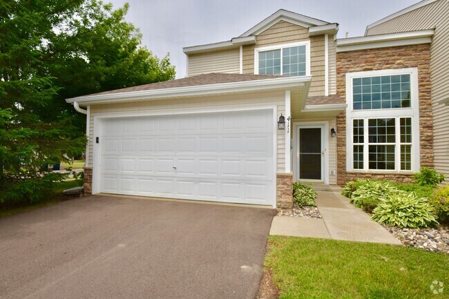 Building Photo - 411 Wilderness Dr Rental