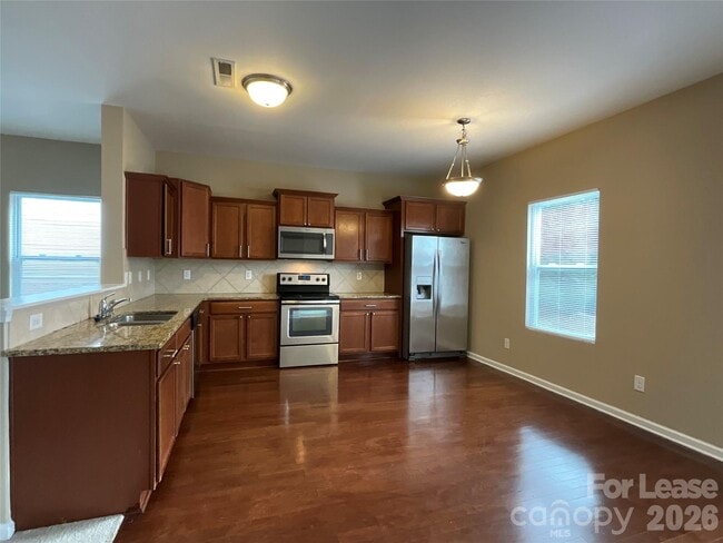 Photo - 3830 Broadview Lane