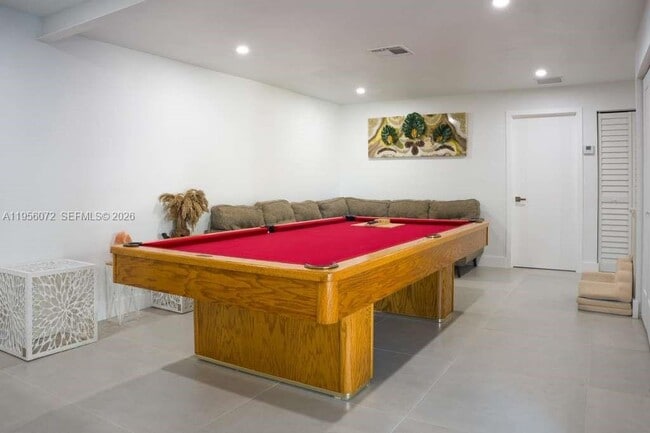 Building Photo - 8281 SW 205th St Unit 1