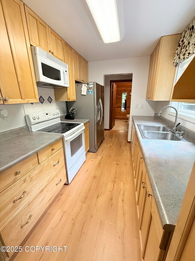 Photo - 12399 Blackberry Ln