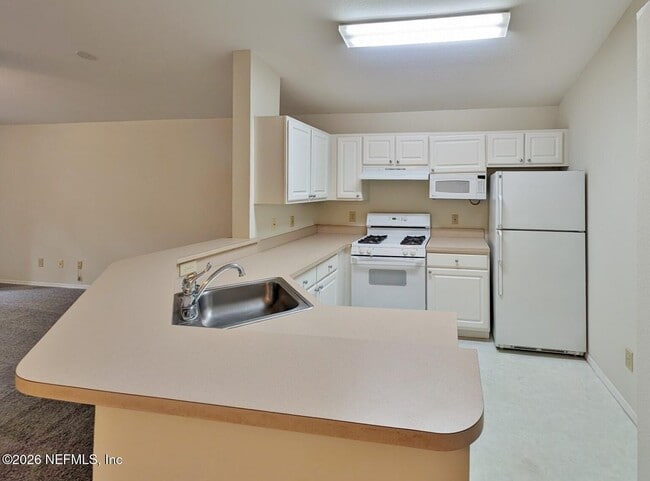 Photo - 13810 Sutton Park Dr N Unit 135