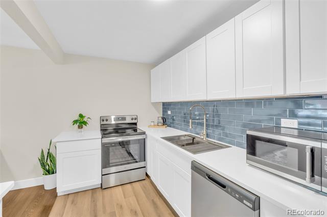 Photo - 2405 W 39th Ave