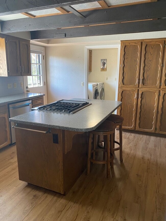 Photo - Large 3 Bedroom House
