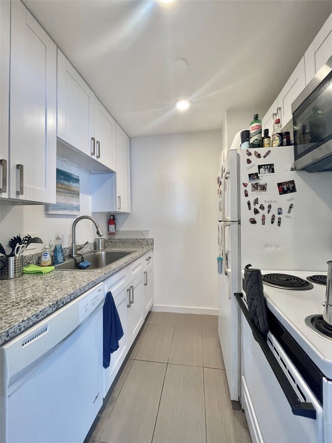 Photo - 412 Pacific St Unit 12E