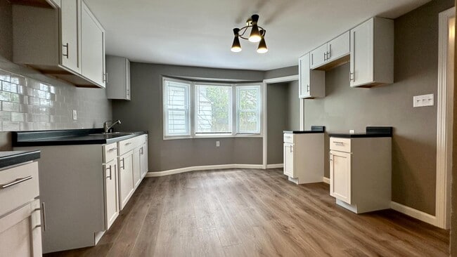 Photo - 4951 N 36th St