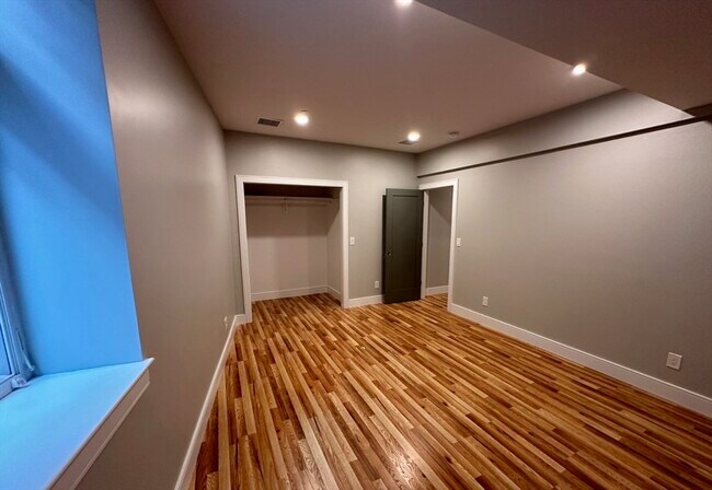 Photo - 16 Baker Ct Unit 1