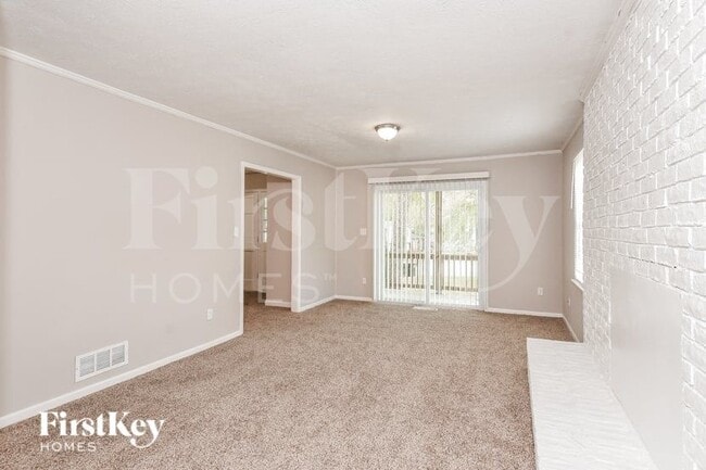 2238 Carmen Ct