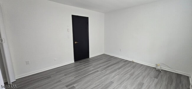 Photo - 206 Main St Unit 1