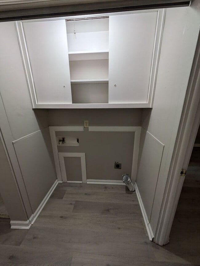 Photo - 2BD/1BA Unit in Hickory