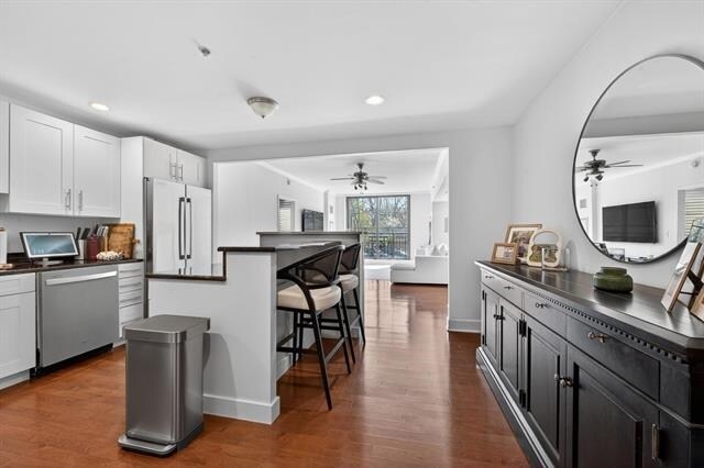 Photo - 1025 Maxwell Ln Unit 212