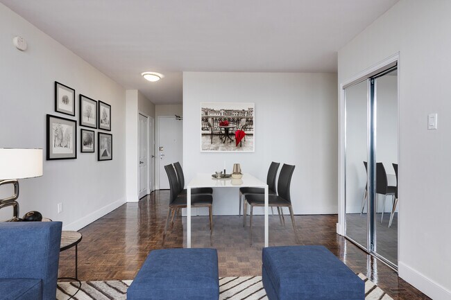 Photo - 2040 Eglinton Ave W