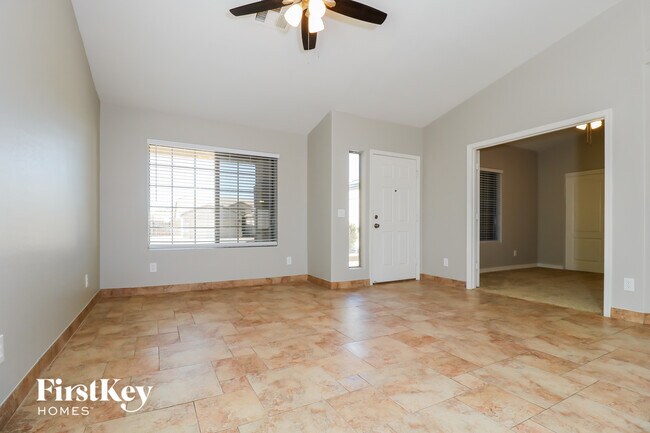 Photo - 22938 W Yavapai St