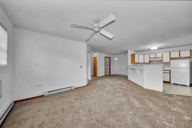 Photo - Highlands of Kensington Manor