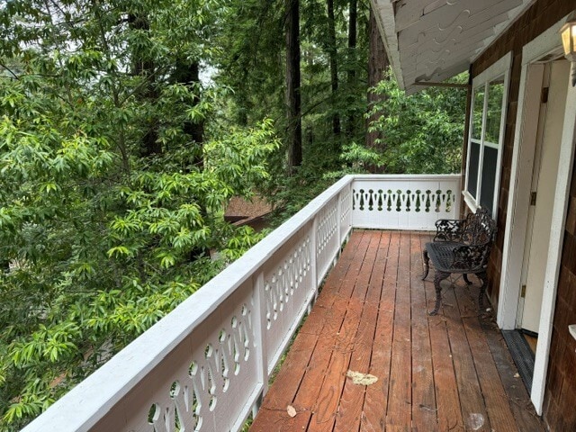 Photo - 14959 Drake Rd