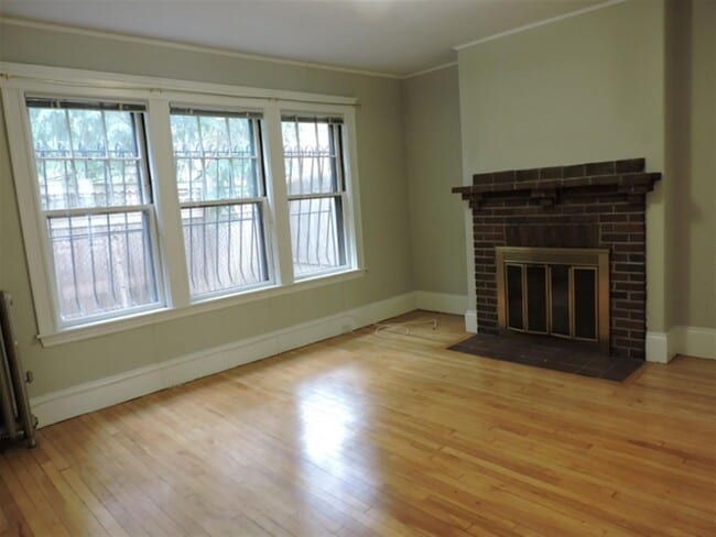 Photo - 9 Story St Unit 3