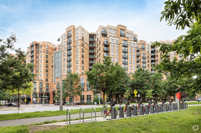 Photo - Shirlington Village Condominiums