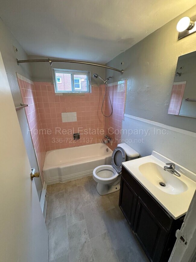 Photo - 1447 Clark Ave Unit 1447-B